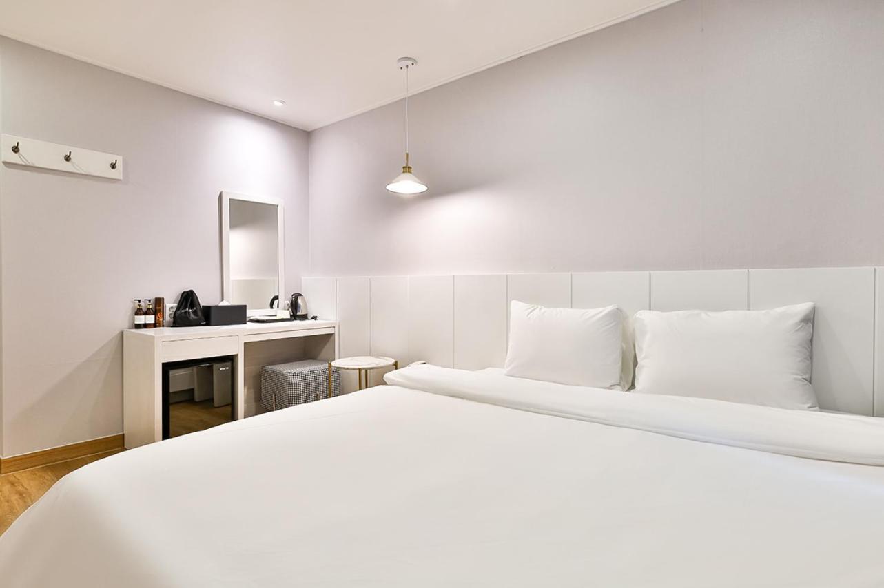 Hotel Langsam Кёнджу Экстерьер фото